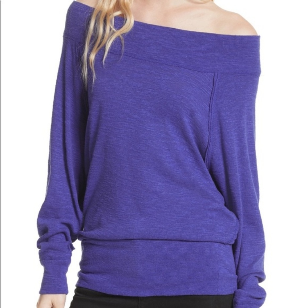 Palisades Off the Shoulder Top